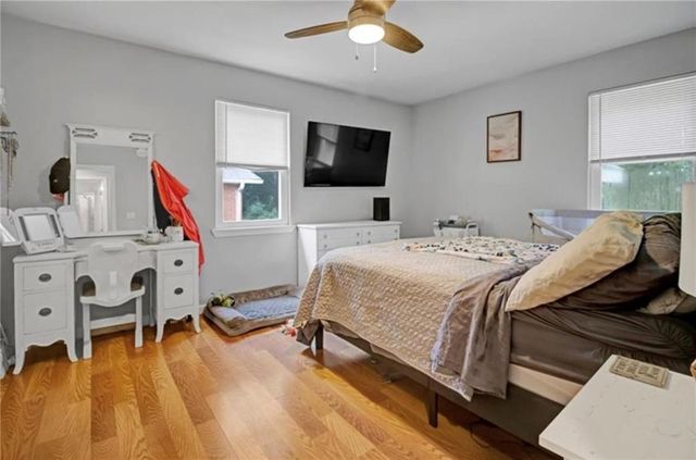 1329 Plaza SW Avenue, Atlanta, GA 30310