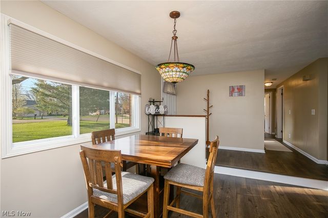 1006 Marquardt Avenue NW, North Canton, OH 44720