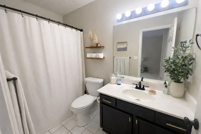 326 Chestnut Lane, Versailles, KY 40383