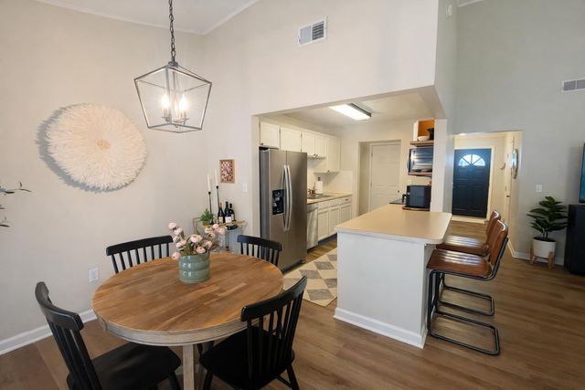 326 Chestnut Lane, Versailles, KY 40383