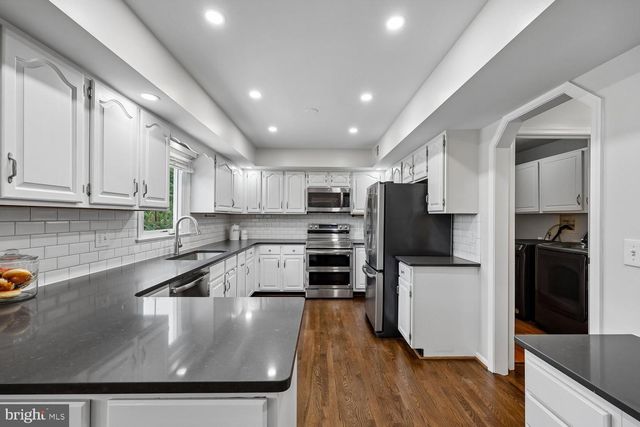 21704 STABLEVIEW DR, Gaithersburg, MD 20882