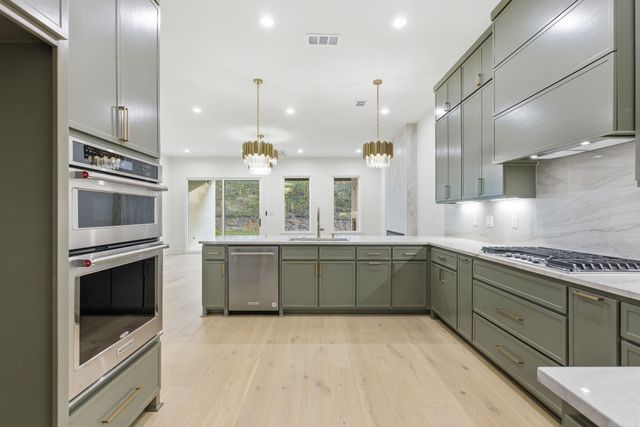 115 Kinley Loop, Little Rock, AR 72223