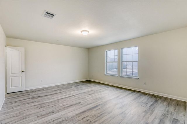 113 Silver Lace LN, Round Rock, TX 78664