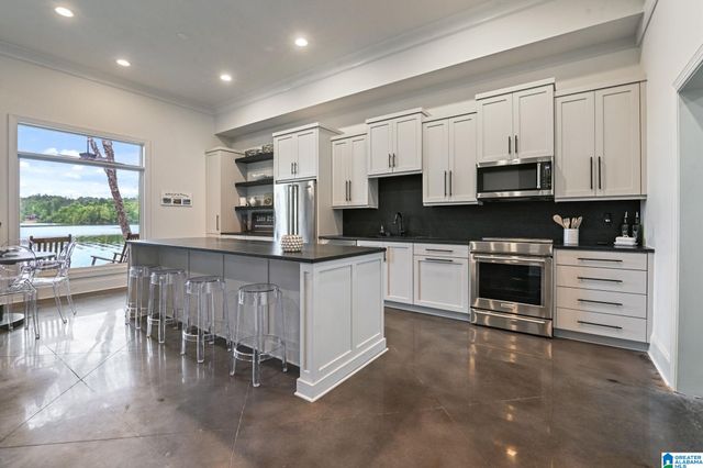 1046 COUNTY ROAD 542, Verbena, AL 36091