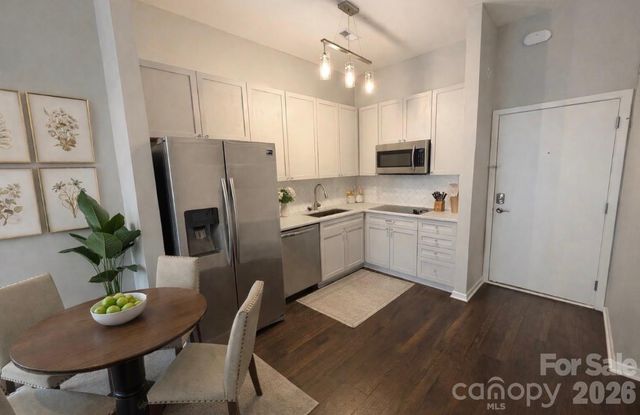 2125 Southend Drive 243, Charlotte, NC 28203