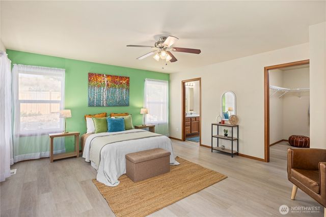 21263 Nordby Drive NW, Poulsbo, WA 98370