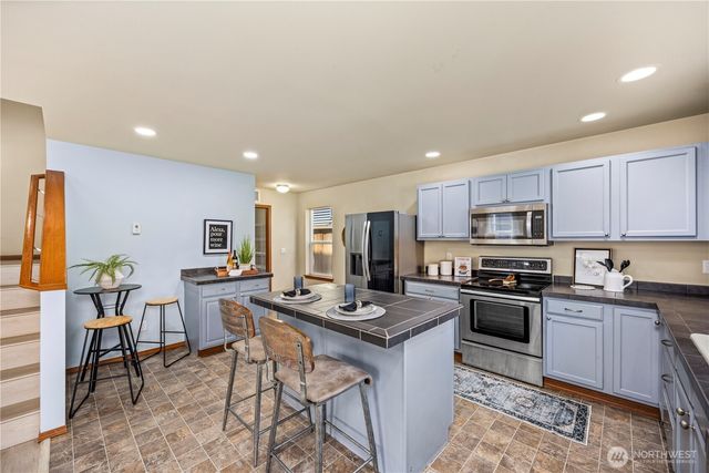 21263 Nordby Drive NW, Poulsbo, WA 98370