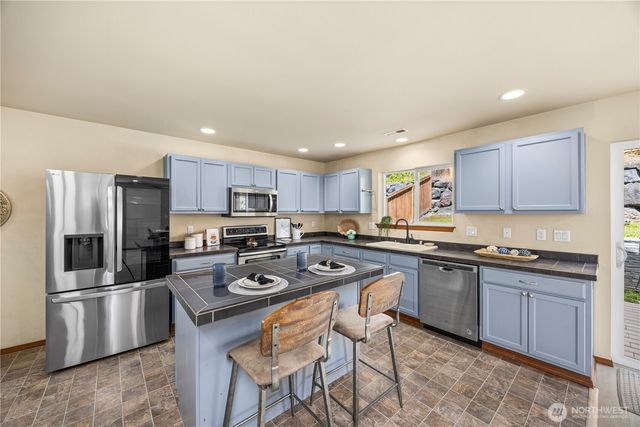 21263 Nordby Drive NW, Poulsbo, WA 98370