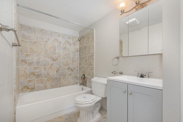 5549 Ragan Drive, The Colony, TX 75056