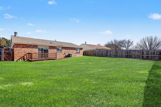 5549 Ragan Drive, The Colony, TX 75056