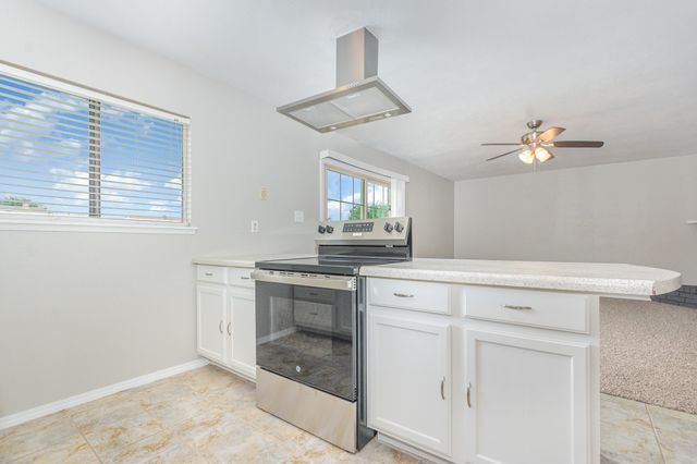 5549 Ragan Drive, The Colony, TX 75056