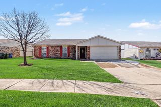 5549 Ragan Drive, The Colony, TX 75056