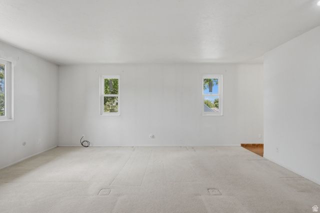 3006 W ROBINWOOD DR, Taylorsville, UT 84129