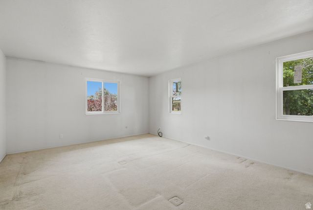 3006 W ROBINWOOD DR, Taylorsville, UT 84129