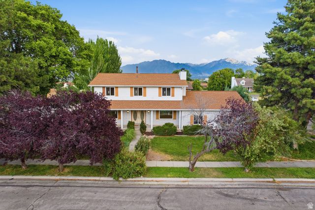 3006 W ROBINWOOD DR, Taylorsville, UT 84129