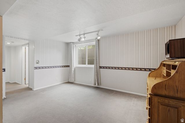 3006 W ROBINWOOD DR, Taylorsville, UT 84129