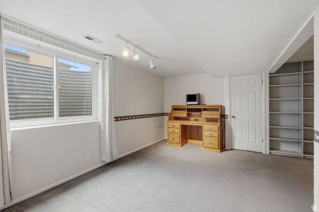 3006 W ROBINWOOD DR, Taylorsville, UT 84129