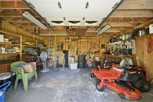 20W545 Moreland Avenue, Addison, IL 60101