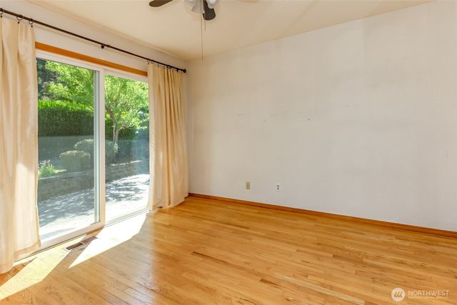 30208 27th Avenue S, Federal Way, WA 98003