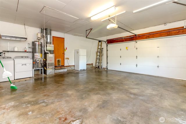 30208 27th Avenue S, Federal Way, WA 98003