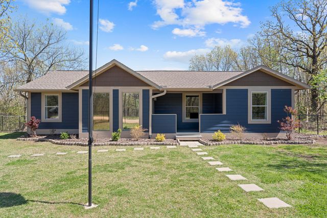 380 Basswood Drive, Eucha, OK 74342