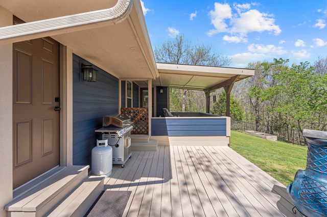 380 Basswood Drive, Eucha, OK 74342