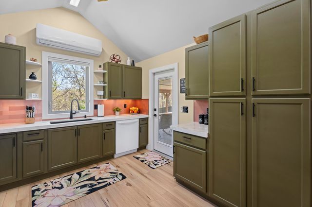 380 Basswood Drive, Eucha, OK 74342