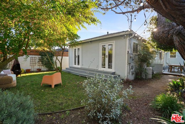 3488 Rosewood Avenue, Los Angeles, CA 90066