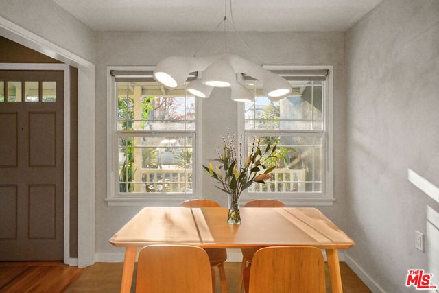 3488 Rosewood Avenue, Los Angeles, CA 90066