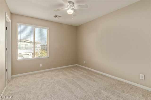 8637 Sparrow Desert Avenue, Las Vegas, NV 89148