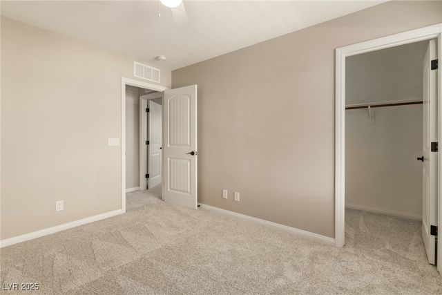 8637 Sparrow Desert Avenue, Las Vegas, NV 89148