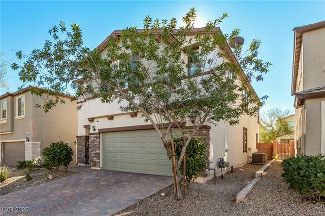 8637 Sparrow Desert Avenue, Las Vegas, NV 89148