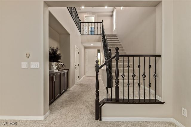 8637 Sparrow Desert Avenue, Las Vegas, NV 89148