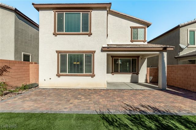 8637 Sparrow Desert Avenue, Las Vegas, NV 89148