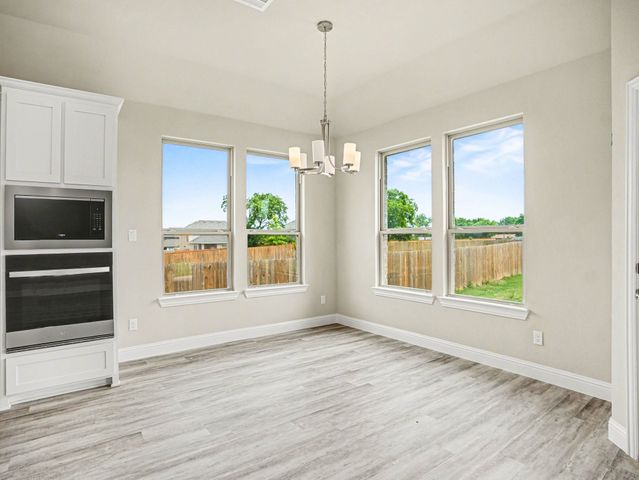 732 Candace Drive, Desoto, TX 75115