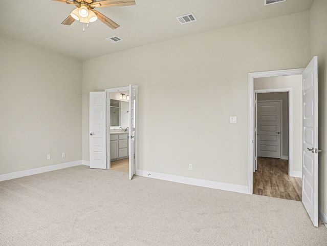 732 Candace Drive, Desoto, TX 75115