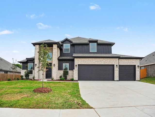 732 Candace Drive, Desoto, TX 75115