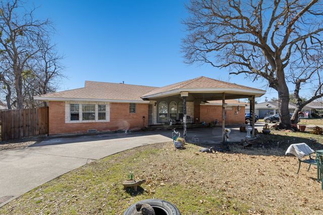 2010 Gross Road, Dallas, TX 75228