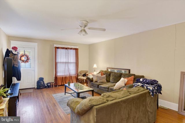 2309 LUCE ST, Harrisburg, PA 17104