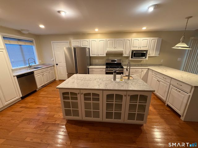 40 Samuel Lane, Mansfield, CT 06250