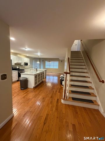 40 Samuel Lane, Mansfield, CT 06250