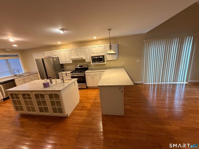 40 Samuel Lane, Mansfield, CT 06250