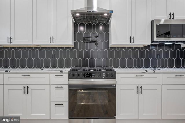 1314 N ALLISON ST, Philadelphia, PA 19131