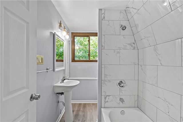 1614 Westmont, Carrick, PA 15210