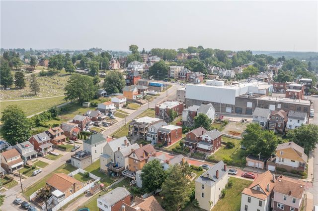 1614 Westmont, Carrick, PA 15210