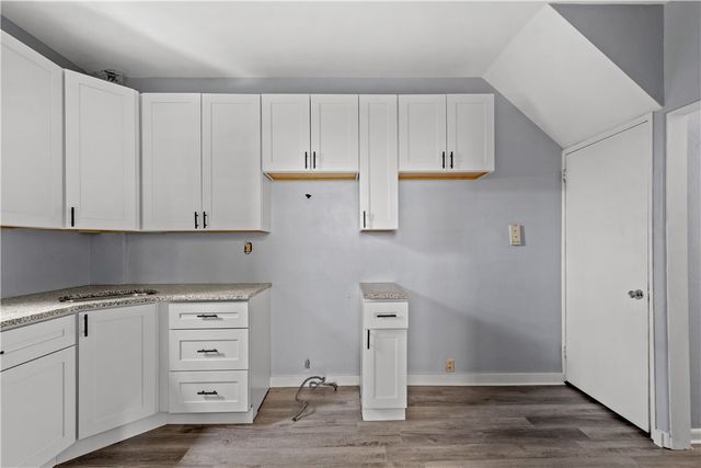 1614 Westmont, Carrick, PA 15210