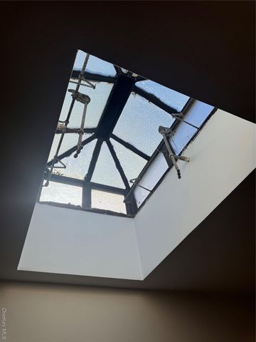 433 Jerome St., Brooklyn, NY 11207