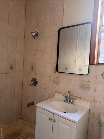 433 Jerome St., Brooklyn, NY 11207