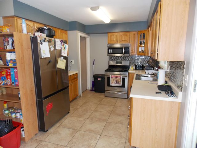 9380 Mckinley Street, Crown Point, IN 46307
