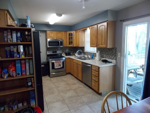 9380 Mckinley Street, Crown Point, IN 46307